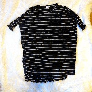 LulaRoe Irma EUC Black and White S